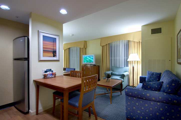 Homewood Suites By Hilton Portsmouth Pokój zdjęcie